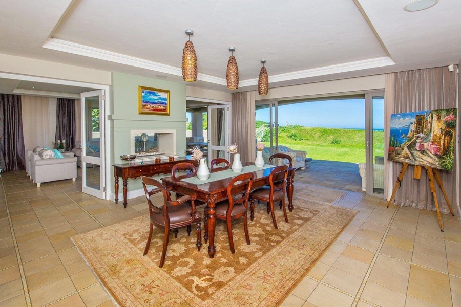 6 Bedroom Property for Sale in Myoli Beach Western Cape